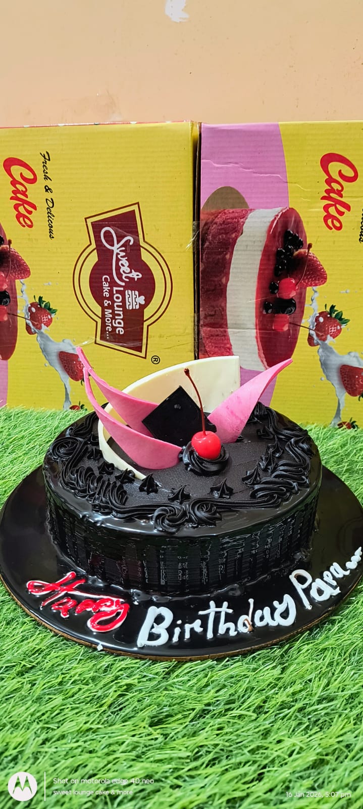 Designer Special Chocolate Gold Cake